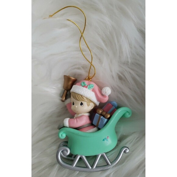 Precious Moments Ornament Winter Wonderland Child Sleigh Ringing Bell 1997 - Picture 1 of 5